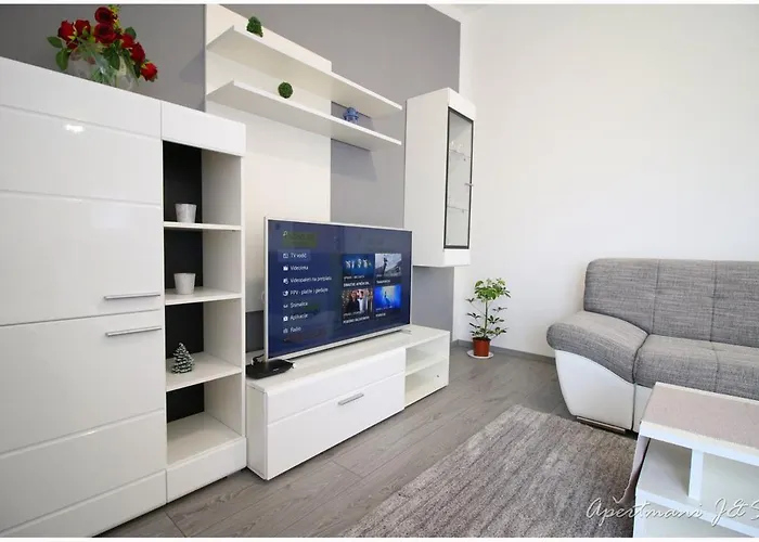 Jere&sara Primošten